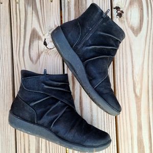 Clark Cloudsteppers Ankle Bootie
